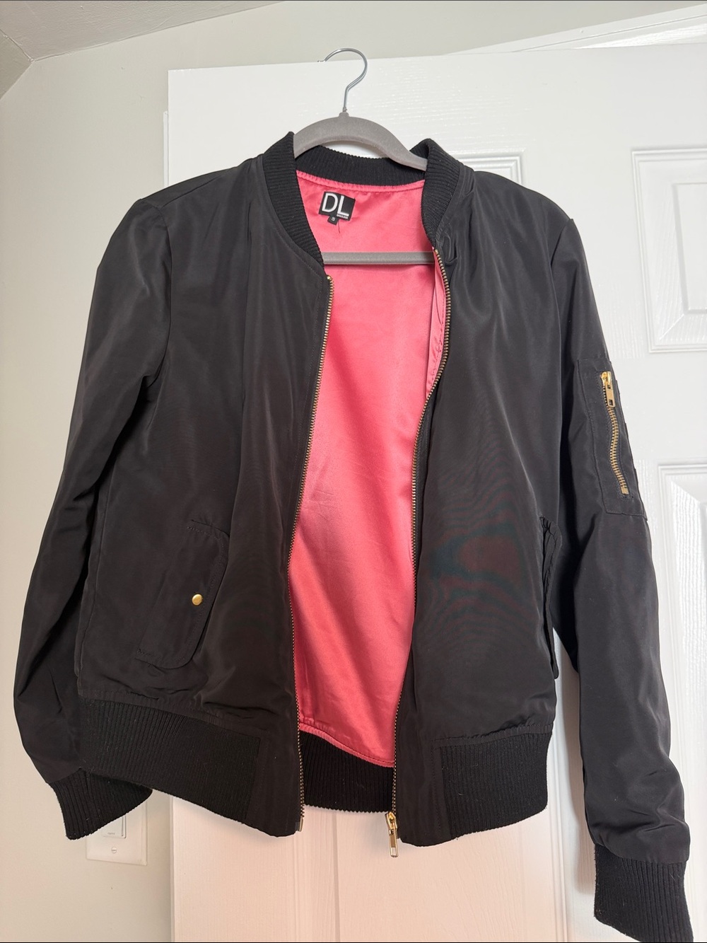 Daily Look Bomber Jacket - Black